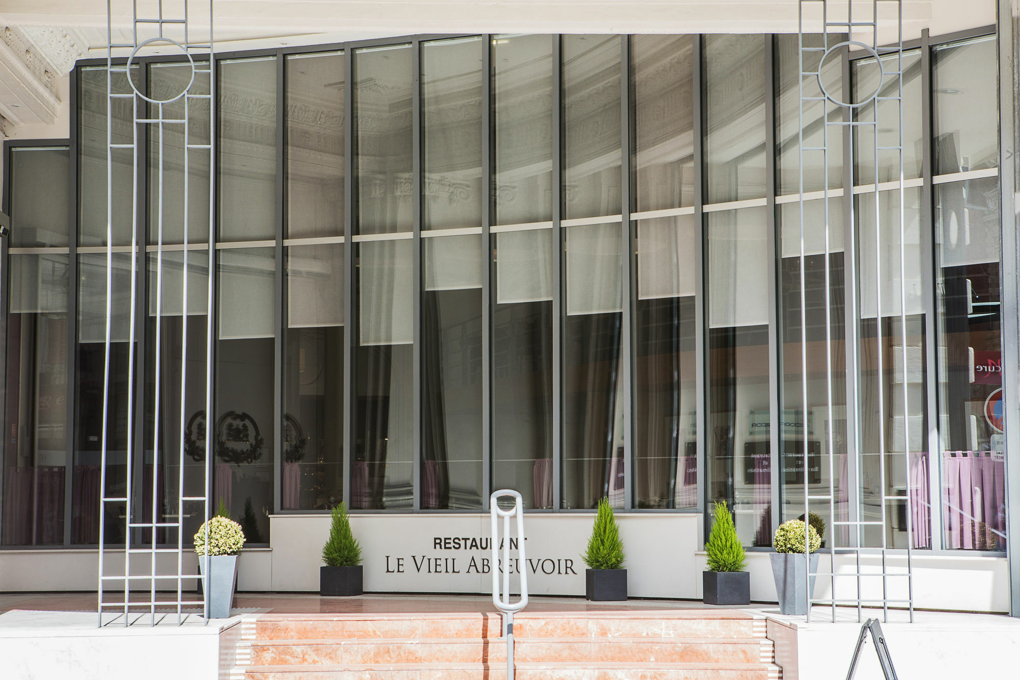 Mercure Lille Roubaix Grand Hotel Ngoại thất bức ảnh